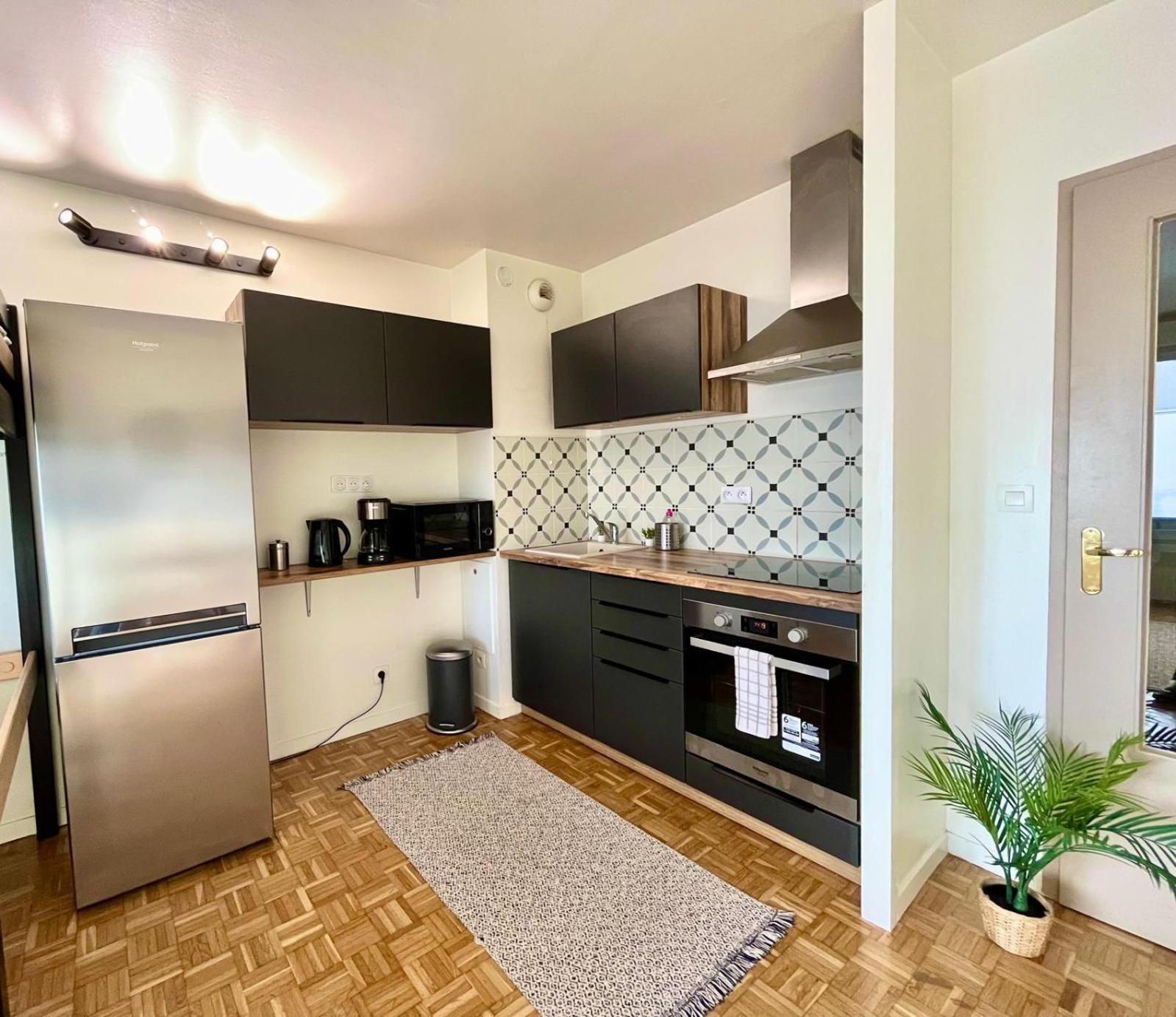 Logement Renove Proche Centre-Ville Lyon Villeurbanne Exteriör bild